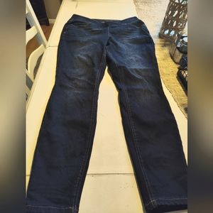 Maurices stretch jeans size medium
